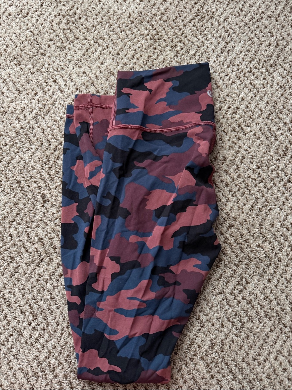 Girls' Camo Active Leggings in Maroon and Navy